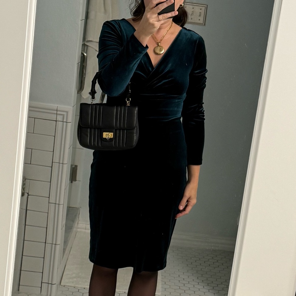 Emerald Green Velvet Long-Sleeve Dress
